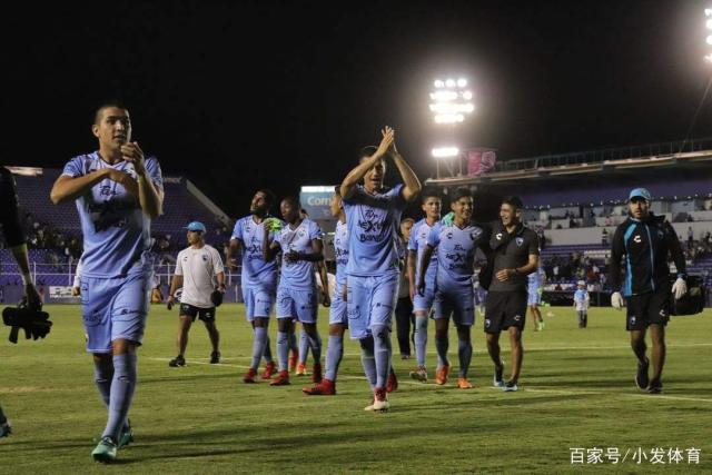 英超-拉什福德齐尔克泽双响 曼联4-0埃弗顿